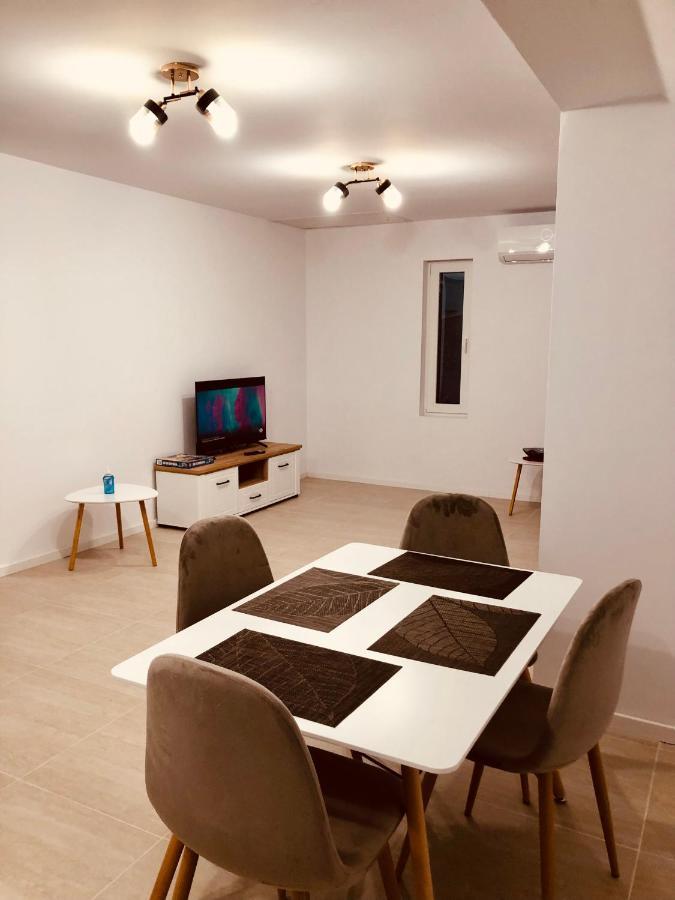 New And Modern Apartments In Villa, Near City Center M36 Timisoara Exterior foto